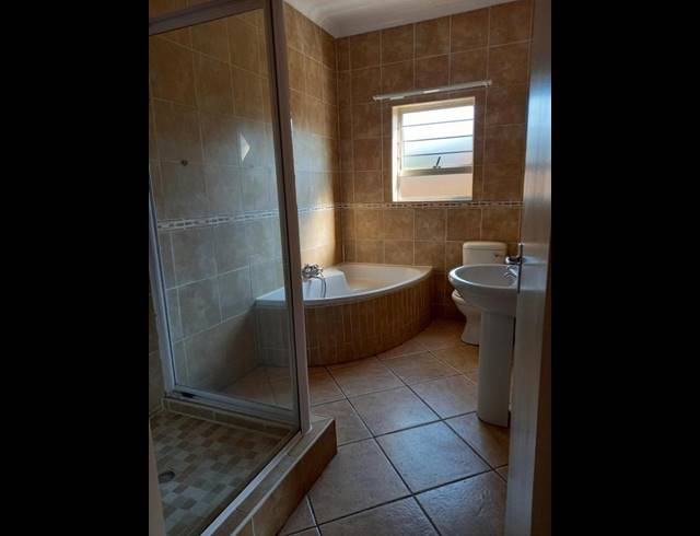 3 BEDROOM PROPERTY TO RENT IN RICHARDS BAY CENTRAL